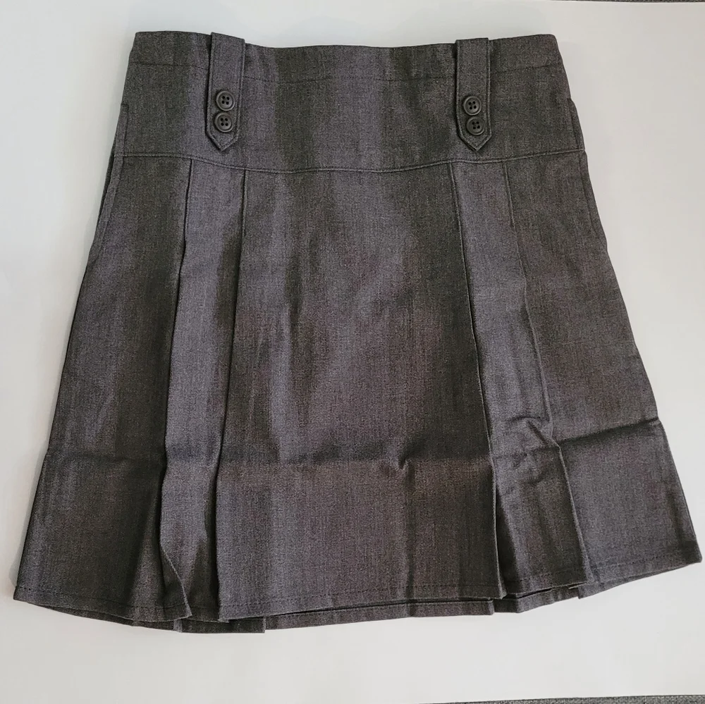 Land's End Girls Tab Front Pleated Top of Knee Skirt- Girls Size 10 - Picture 4 of 9